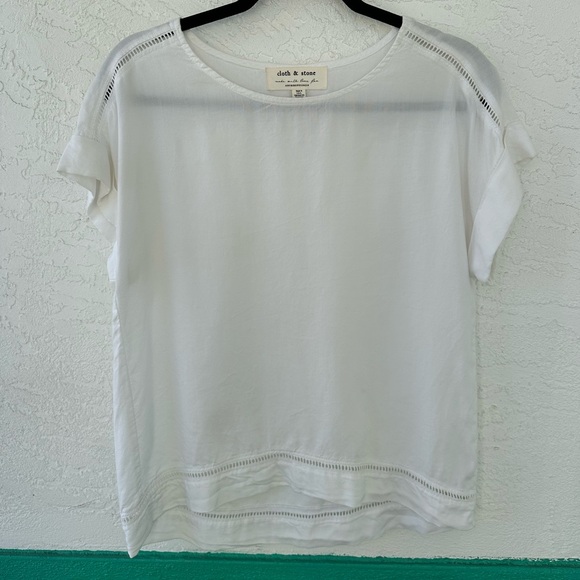 Anthropologie Tops - Anthropologie Cloth & Stone White Top Short Sleeves XS